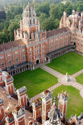 Royal Holloway College, University of London